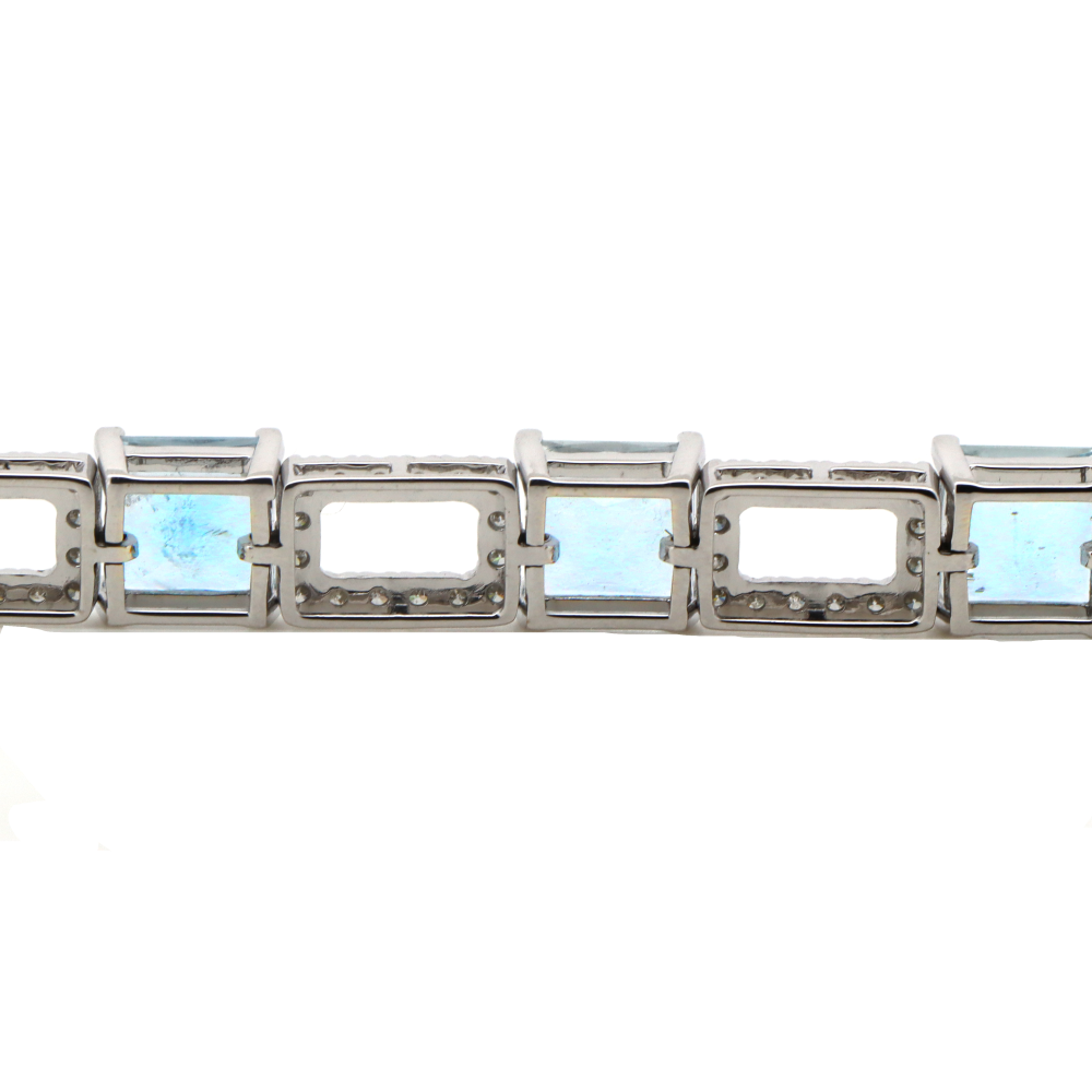 14.91ct Aquamarine, and Diamond Bracelet