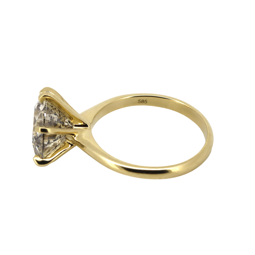 5.122ct Yellow Gold and Diamond Solitaire Ring