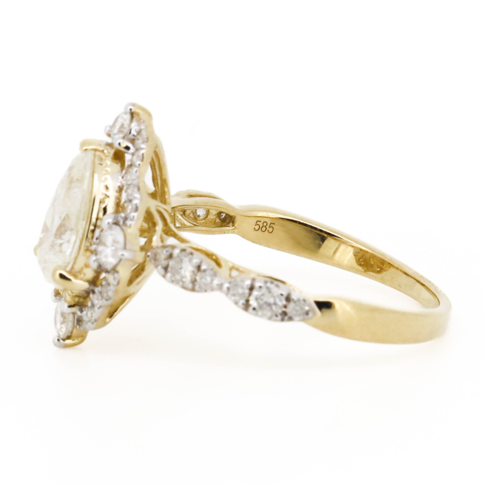 Yellow Gold Diamond Antique Style Ring – Pear Cut Elegance