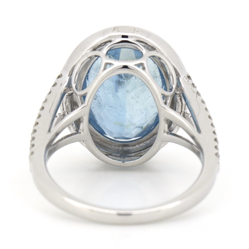 White Gold, 6.65ct Aquamarine and Diamond, Cocktail Ring