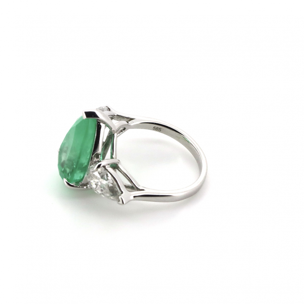 5.45ct Colombian Emerald and Diamond Trilogy Ring
