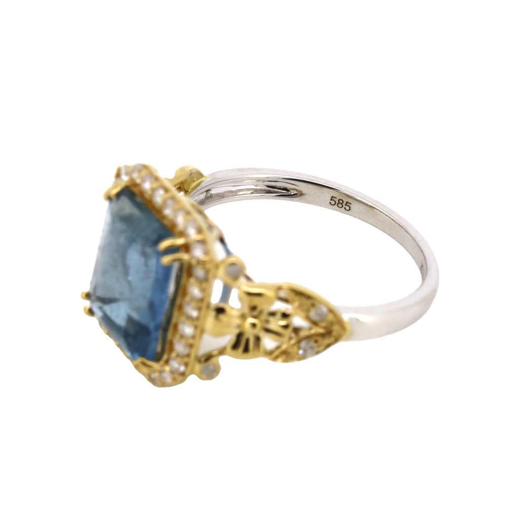 Santa Maria Aquamarine and Diamond Dress Ring