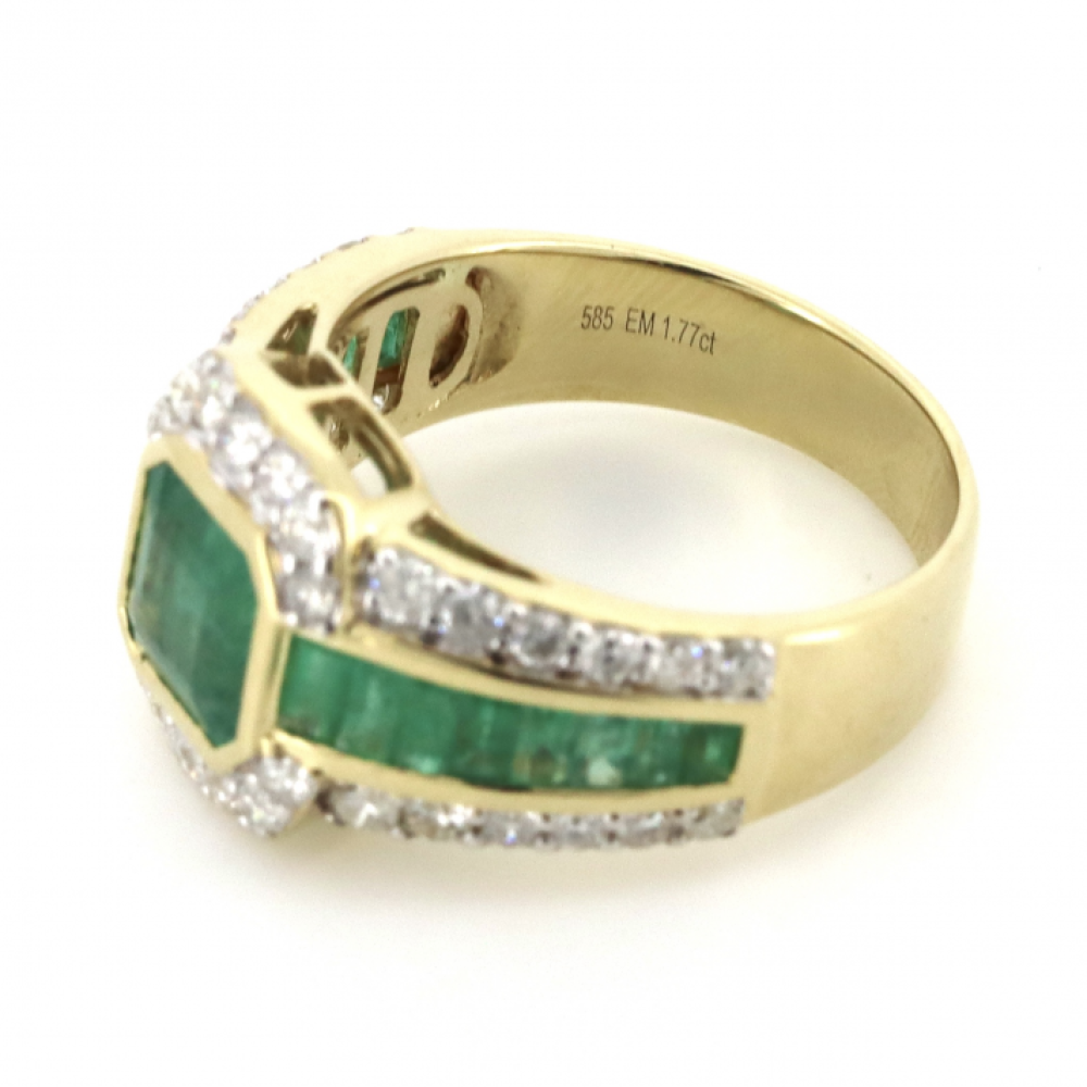 1.77ct Colombian Emerald & Diamond Cocktail Ring