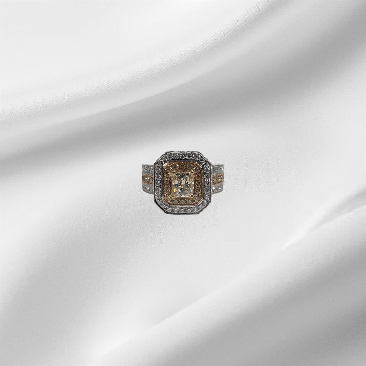 0.61ct Yellow and white diamond ring