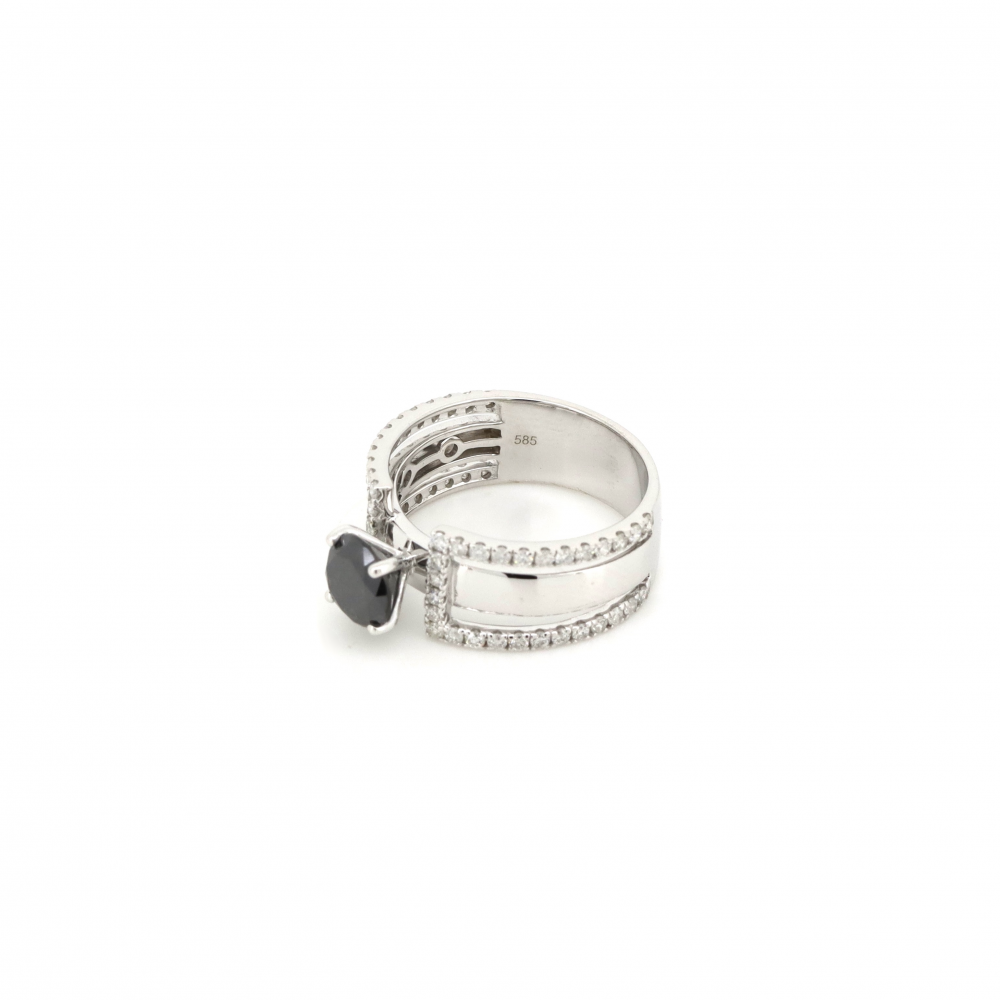 Black Diamond Vintage-Style Ring