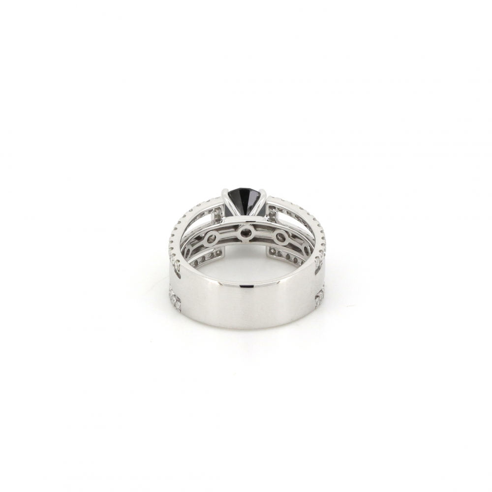 Black Diamond Vintage-Style Ring