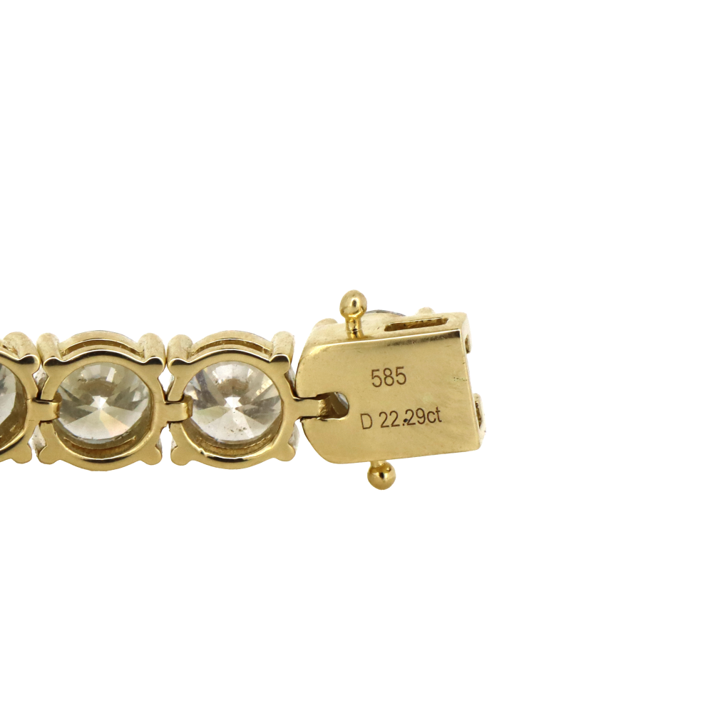 22.29ct Gold and Diamond Tennis Bracelet
