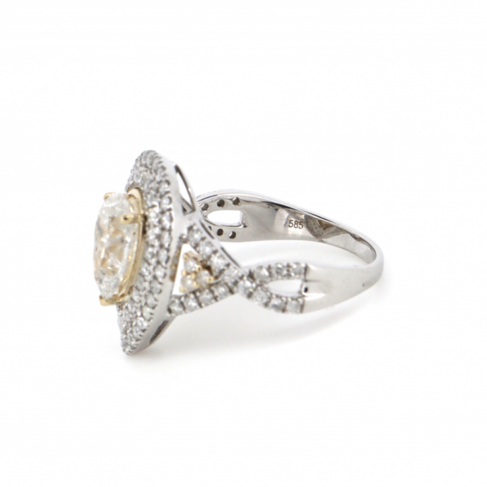 Stylish Diamond Double Halo Twist Band Ring