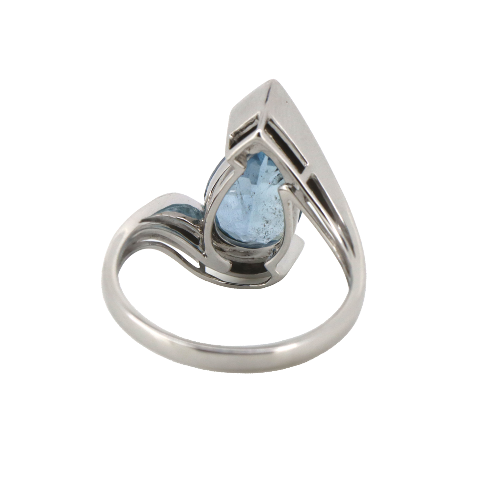 2.36ct White Gold Aquamarine and Diamond Dress Ring