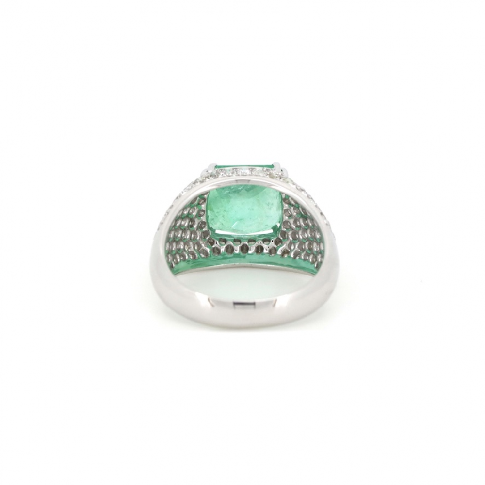3.89ct Colombian Emerald and Diamond Cluster Ring