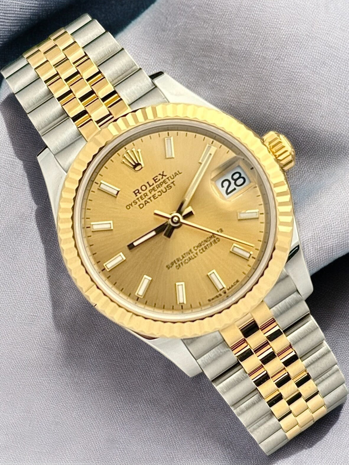 Rolex Datejust 31 Two Tone Yellow Gold Champagne Index Dial Jubilee 278273 | 2024 | 31mm