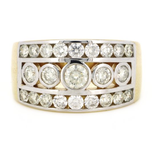 Yellow Gold Diamond Decorative Band – Seamless Sparkle