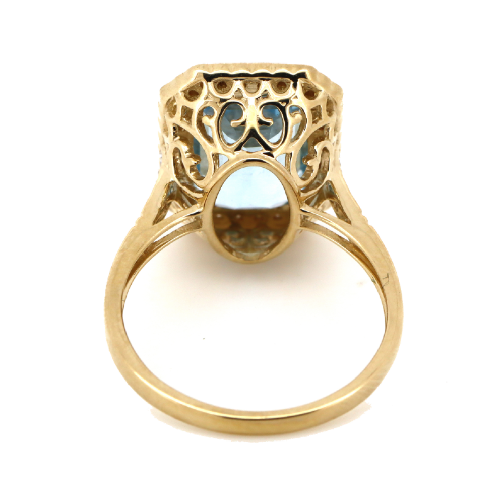 5.24ct Emerald cut Aquamarine & Diamond Halo Ring