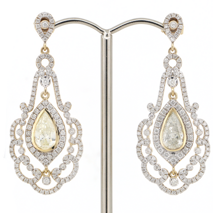 2.02ct Pear cut Yellow Gold Diamond Antique-Style Earrings