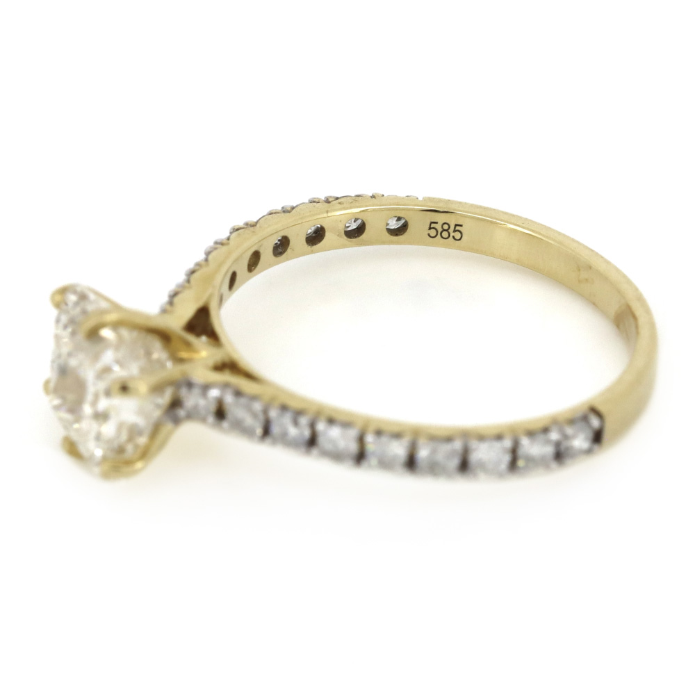 Yellow Gold Princess Cut Diamond Ring