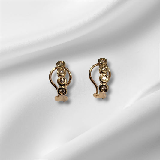 18ct Yellow Gold Diamond earrings