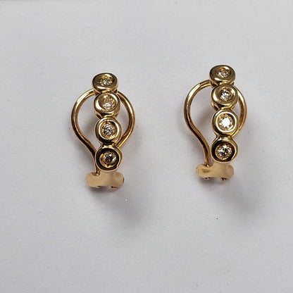 18ct Yellow Gold Diamond earrings