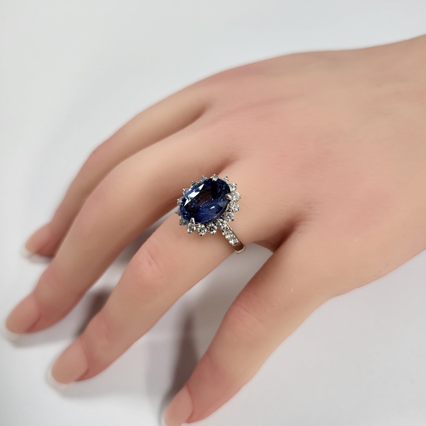 5.57ct Ceylon Sapphire and Diamond Ring