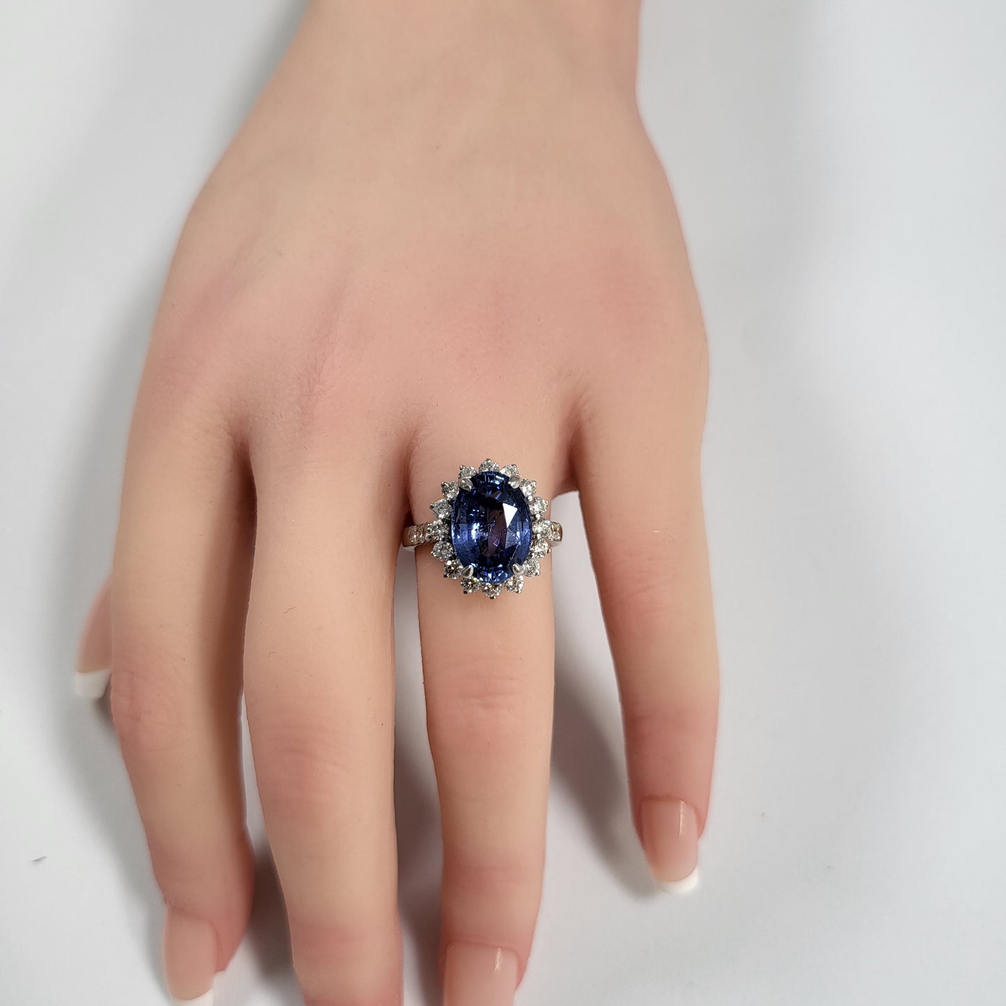 5.57ct Ceylon Sapphire and Diamond Ring