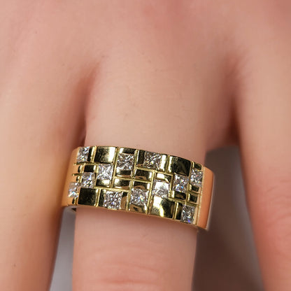 18ct Gold and Diamond Men's ring