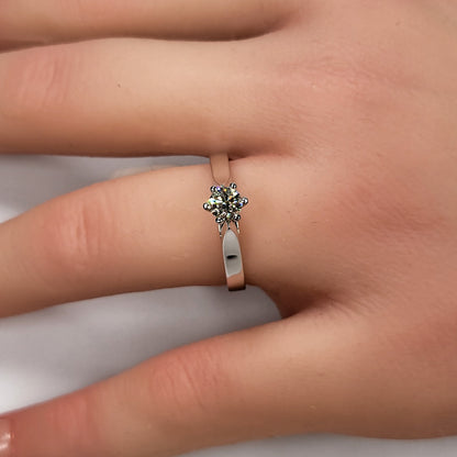 White Gold Diamond Engagement ring