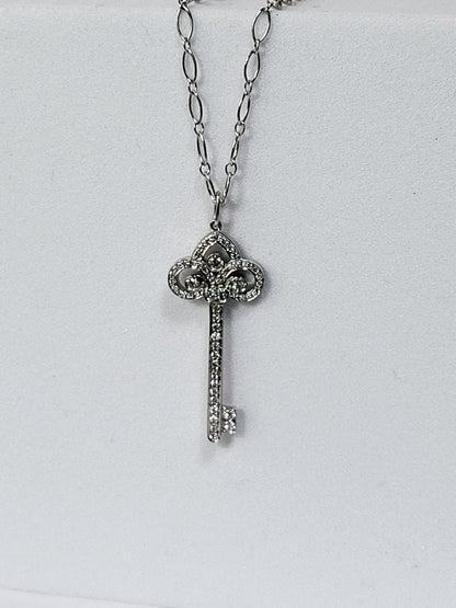 Rare Tiffany & Co. Fleur de Lis Diamond Platinum Pendant Necklace