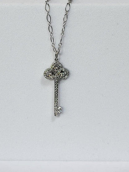 Rare Tiffany & Co. Fleur de Lis Diamond Platinum Pendant Necklace