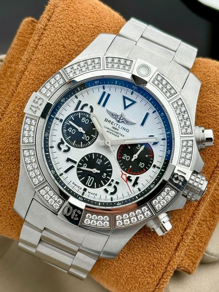 Breitling Avenger B01 Chronograph 45 1of25 Limited Edition AB0182 | 2022 | 45mm