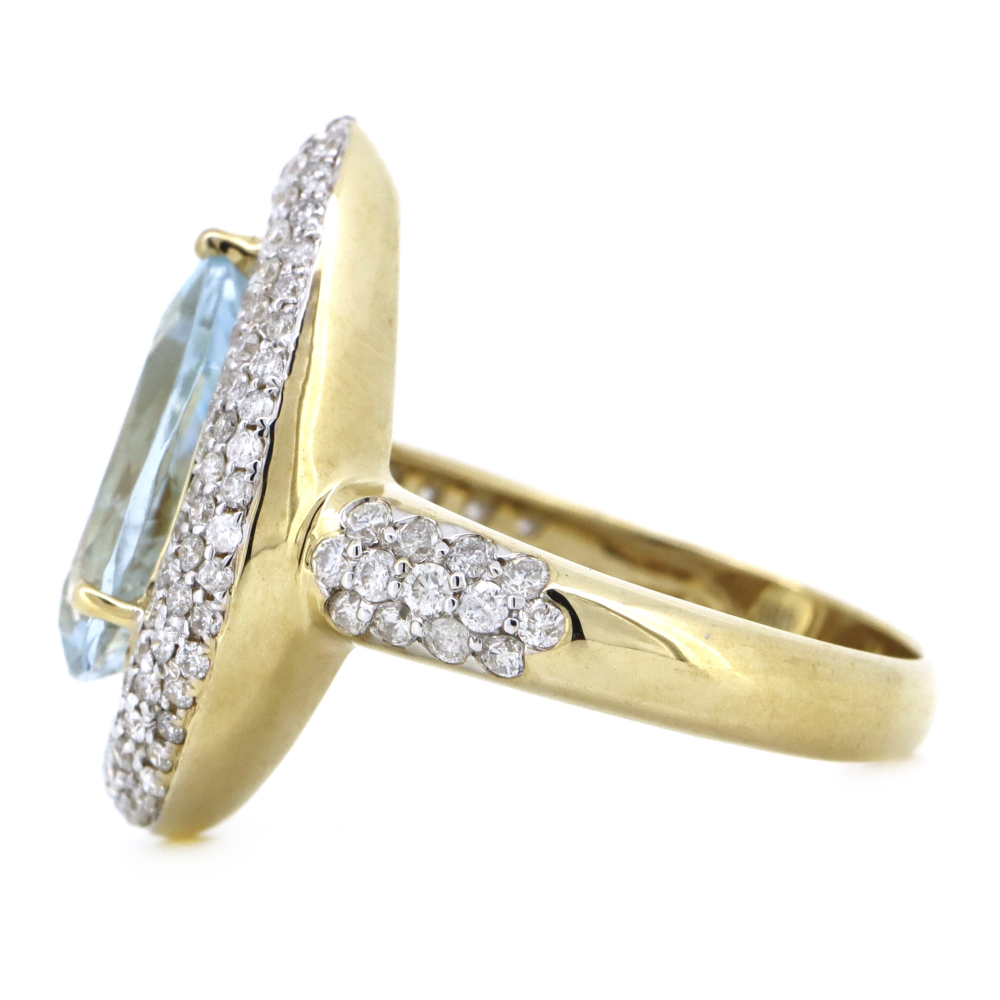 2.99ct Yellow Gold Aquamarine and Diamond Cluster Ring