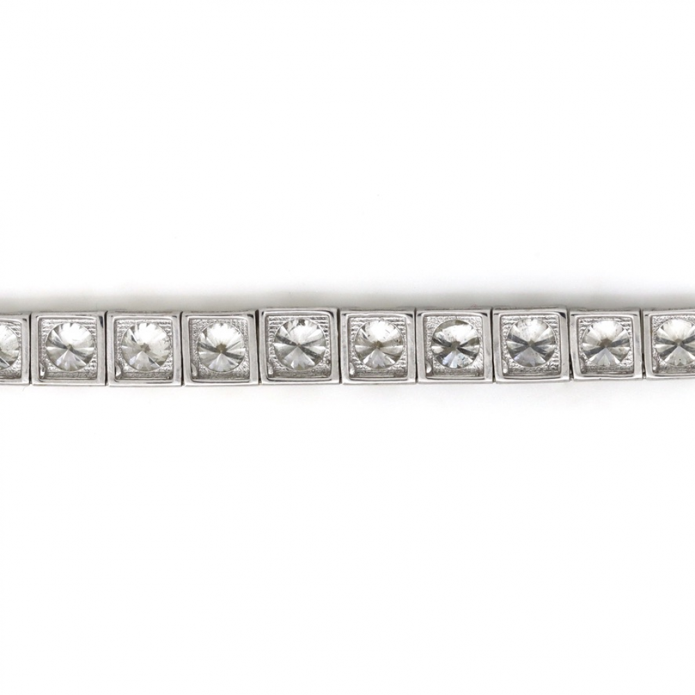 18K White Gold Graduated Diamond Tennis Necklace