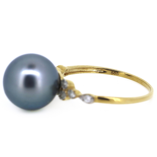 Yellow Gold, Black Cultured Tahitian Pearl and Diamond Ring