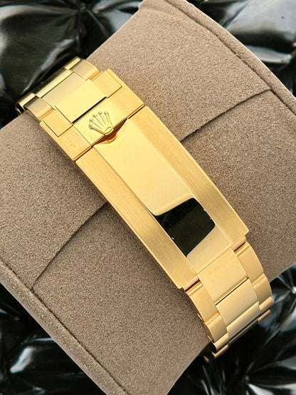 New Rolex Submariner Date Yellow Gold Black Dial 126618LN | 2024 | 41mm